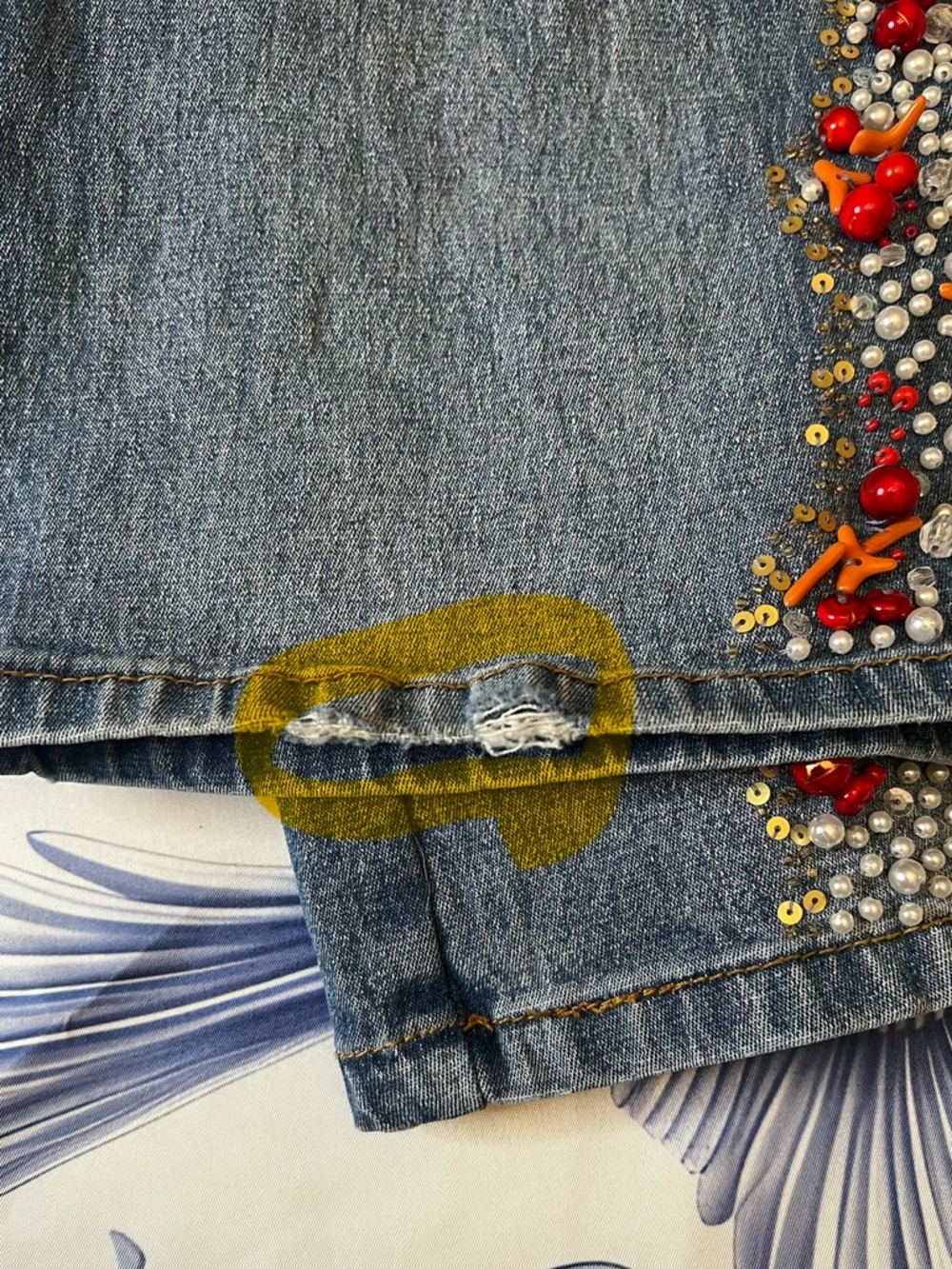 DG2 Diane Gilman Blue Wide-Leg Jeans with Red Floral Pearls & Crystals - Picture 16 of 16